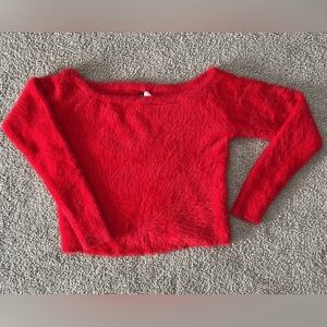 H&M Red Fuzzy Long-sleeve Sweater Size Large
